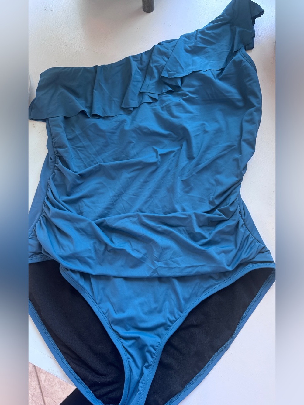 One-Shoulder Teal Ruffle Women’s One-Piece Swimsuit
